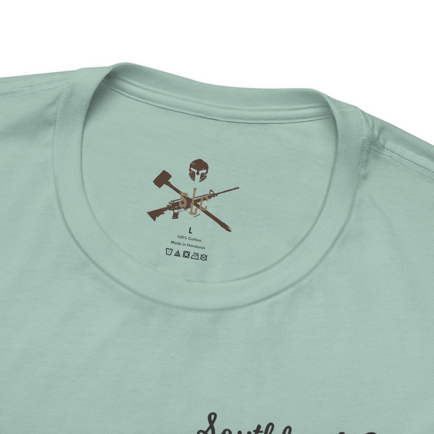 I heart hunting  Unisex Jersey T-Shirt
